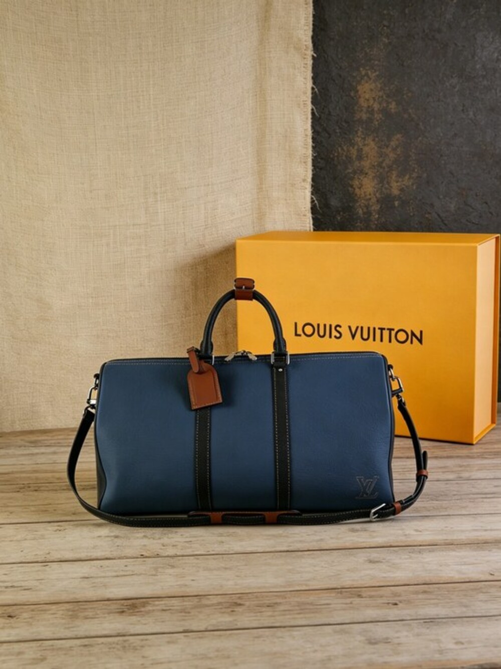 Louis Vuitton Keepall Bandoulière 50 Taurillon Blue - Picture 3 of 6